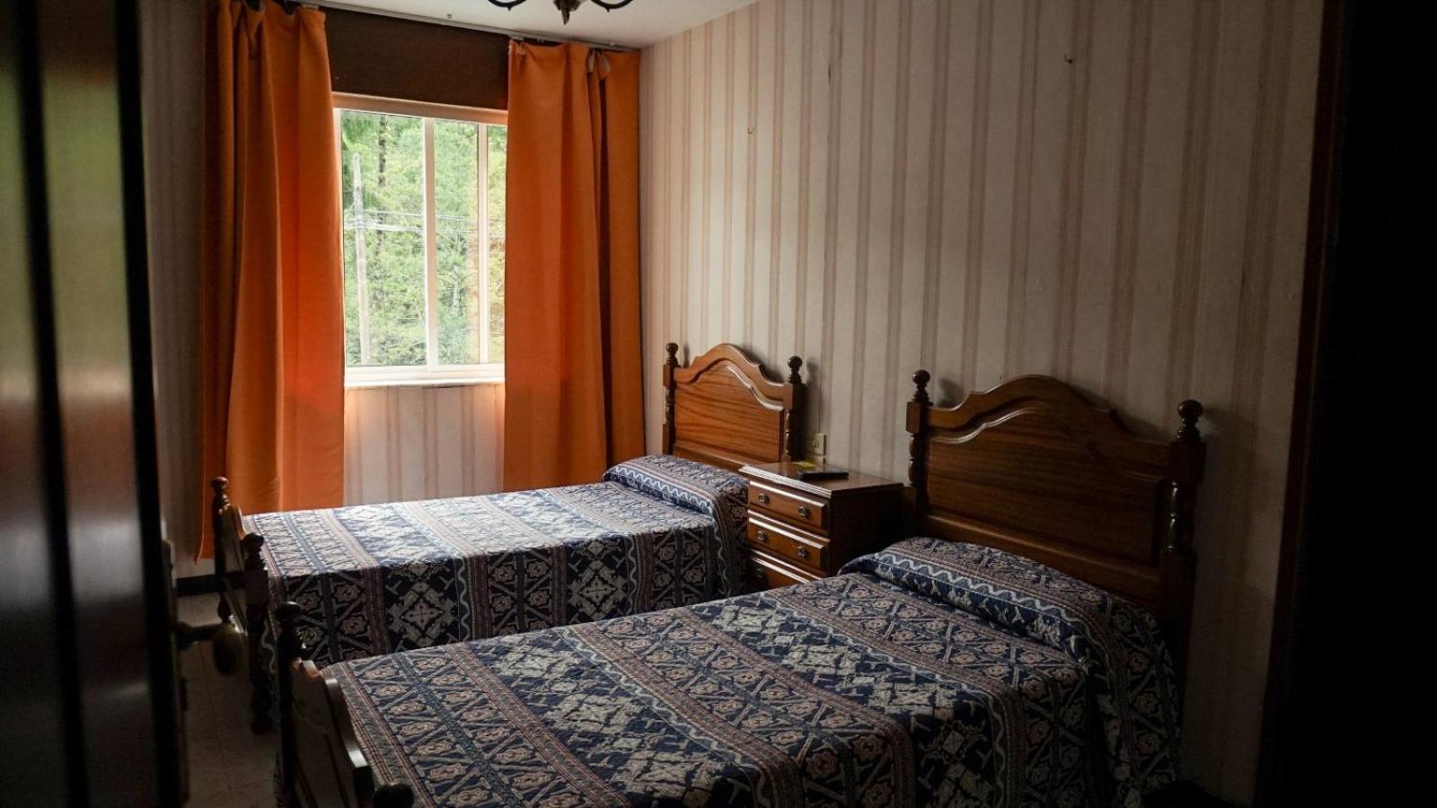 Pension Castro Parrillada Samos Bagian luar foto